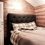 Tommerhus I Sentrum Med Panorama Utsikt Villa Geiranger