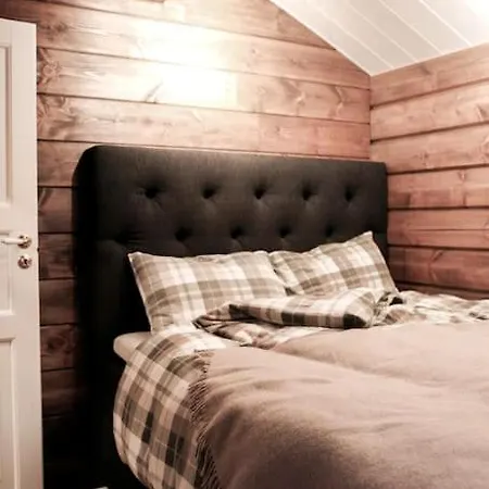 Tommerhus I Sentrum Med Panorama Utsikt Villa Geiranger