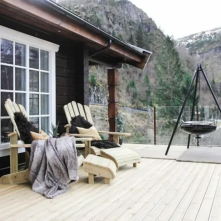 Tommerhus I Sentrum Med Panorama Utsikt Villa *
