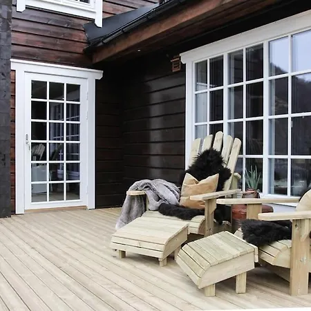 Tommerhus I Sentrum Med Panorama Utsikt Willa Geiranger