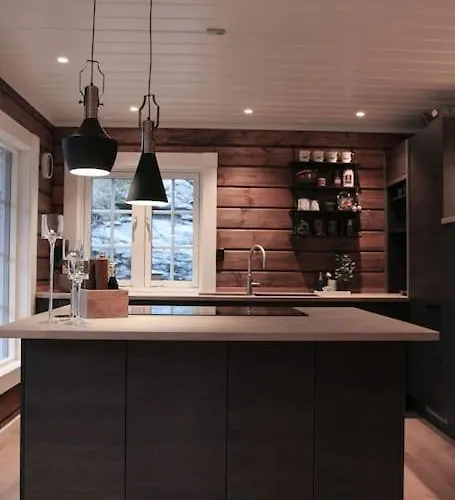 Tommerhus I Sentrum Med Panorama Utsikt Villa *