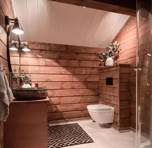 Tommerhus I Sentrum Med Panorama Utsikt Villa