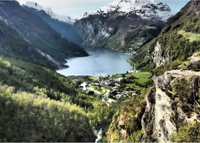 Villa Tommerhus I Sentrum Med Panorama Utsikt
