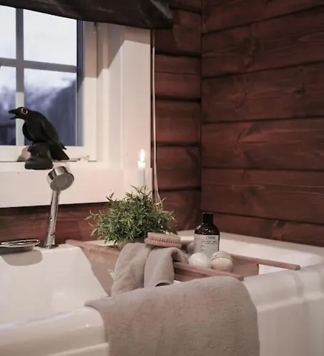 Tommerhus I Sentrum Med Panorama Utsikt Villa *