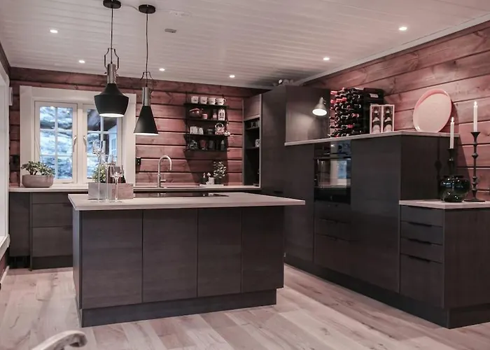 Tommerhus I Sentrum Med Panorama Utsikt Villa *