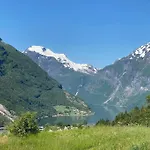 别墅 Tommerhus I Sentrum Med Panorama Utsikt *