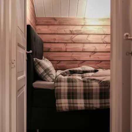 Tommerhus I Sentrum Med Panorama Utsikt ヴィラ